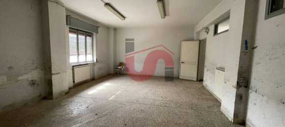 1630m² Office in Benevento, Italy No. 160894 17