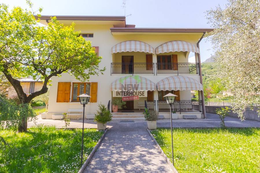 3 غرف نوم فيلا في Pordenone, Italy رقم 330603