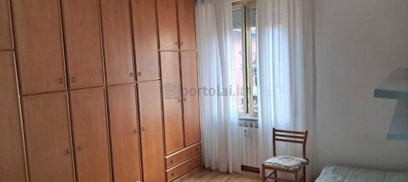 2 Schlafzimmer Wohnung in Genoa, Italy, Nr. 12414 8