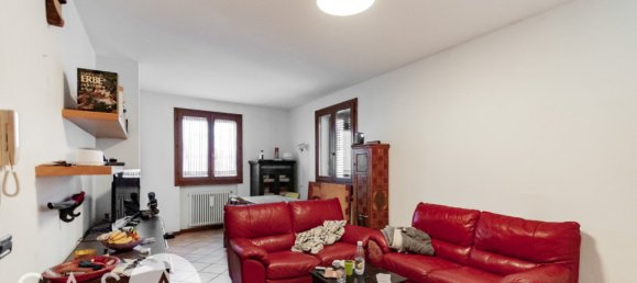 1 bedroom Apartment in Cesena, Italy No. 98667 2