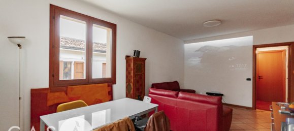 1 bedroom Apartment in Cesena, Italy No. 98667 3