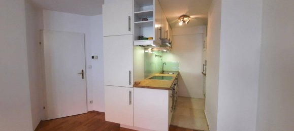 2 rooms Apartment in Alsergrund, Austria No. 196581 5