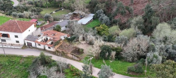 3 bedrooms House in Miranda do Corvo, Portugal No. 85708 3