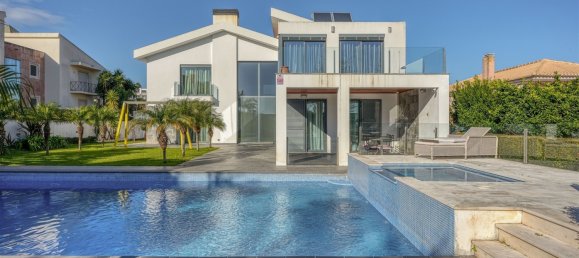 5 bedrooms Villa in Oeiras, Portugal No. 118866 3
