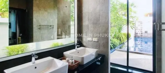 3 chambres house à vendre à Nai Harn Beach, Phuket, Southern Thailand, Thailand № 71091 11