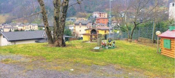 3 rooms Apartment in Capizzone, Italy No. 31637 13