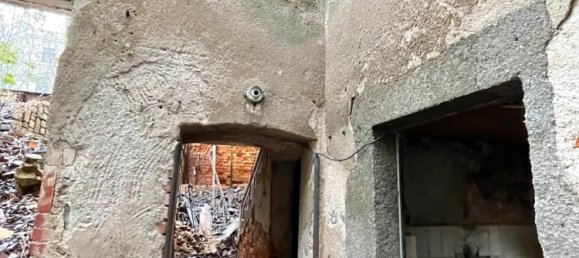 Edificio de 44 dormitorios en Gorlitz, Germany No. 12605 22