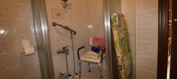 2غرفة شقة في Alba, Italy رقم 203867 90