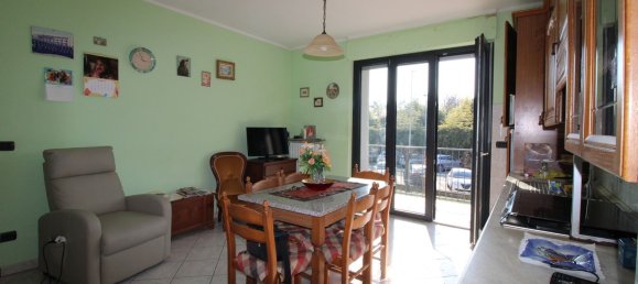 2غرفة شقة في Alba, Italy رقم 203867 30