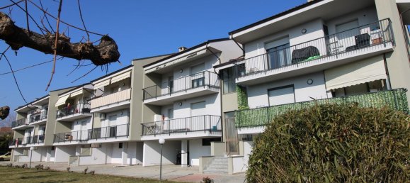 2غرفة شقة في Alba, Italy رقم 203867 32