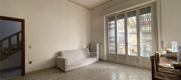 6 rooms House in Sesto Fiorentino, Italy No. 25825 15