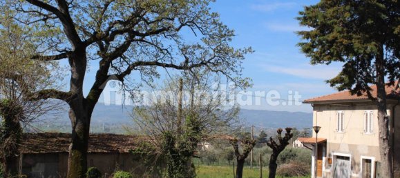 2 bedrooms House in Spello, Italy No. 77074 4