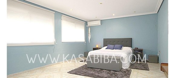 5 bedrooms House in Turis, Spain No. 70057 11