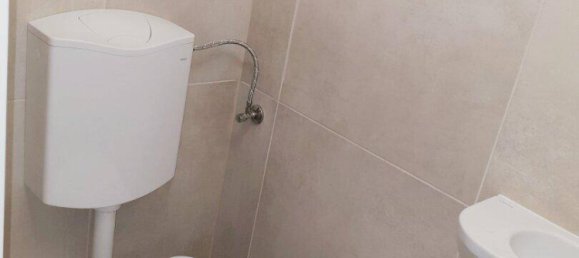 Квартира с 3 комнатами в Нойфельд ан дер Лайта, Австрия № 222257 16