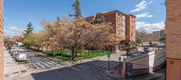 Apartamento de 2 dormitorios en Granada, Spain No. 172046 46