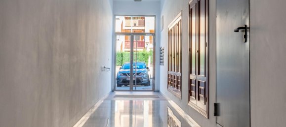 Apartamento de 2 dormitorios en Granada, Spain No. 172046 38