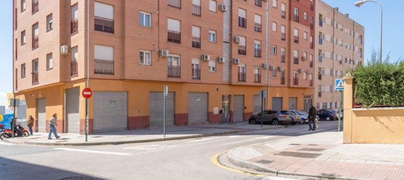 Apartamento de 2 dormitorios en Granada, Spain No. 172046 2