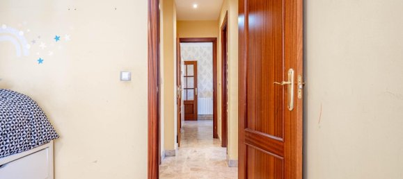 Apartamento de 2 dormitorios en Granada, Spain No. 172046 27