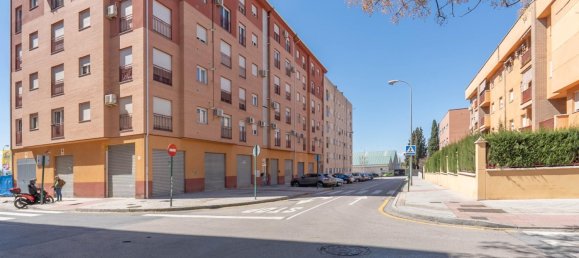 Apartamento de 2 dormitorios en Granada, Spain No. 172046 5