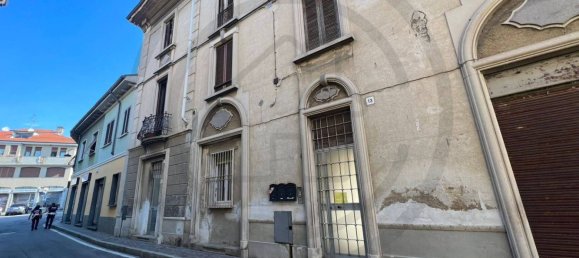 1 bedroom Apartment in Biassono, Italy No. 226815 14