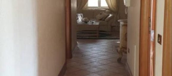 Villa de 8 habitaciónes en Casagiove, Italy No. 34096 19