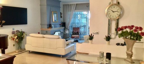 Dúplex de 4 dormitorios en Marbella, Spain No. 67506 2