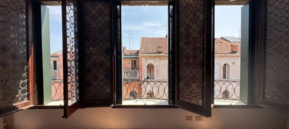 13 rooms Duplex in Venice, Italy No. 66822 2
