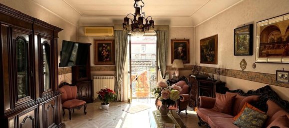 4 rooms Apartment in Casoria, Italy No. 31529 3