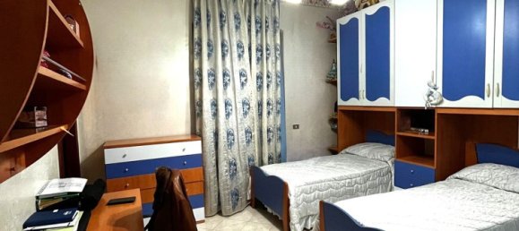 4 rooms Apartment in Casoria, Italy No. 31529 11