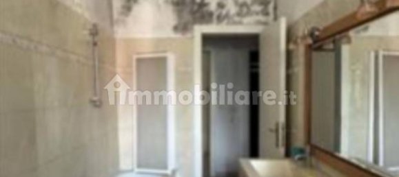 2 bedrooms Apartment in Legnano, Italy No. 296772 5