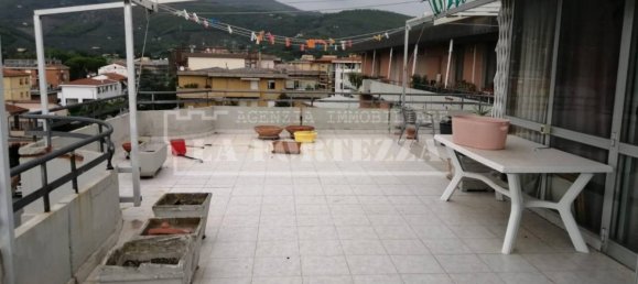 3 bedrooms Penthouse in Cascina, Italy No. 40781 4