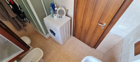 2-salle Appartement à Labico, Italy No. 309751 7