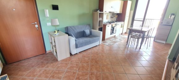 2-salle Appartement à Labico, Italy No. 309751 4