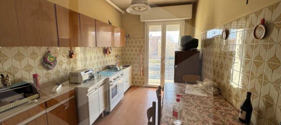 4 rooms Apartment in Castelnuovo Rangone, Italy No. 22068 4