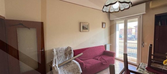 4 rooms Apartment in Castelnuovo Rangone, Italy No. 22068 8
