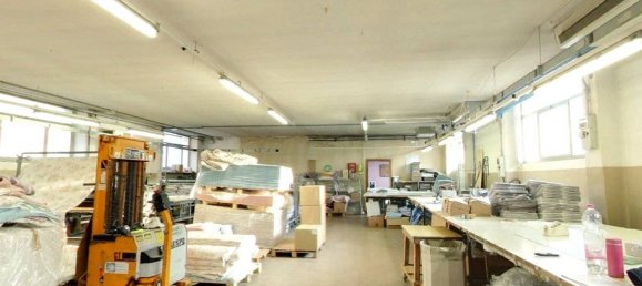 397m² Warehouse in Fiorano al Serio, Italy No. 341469 28