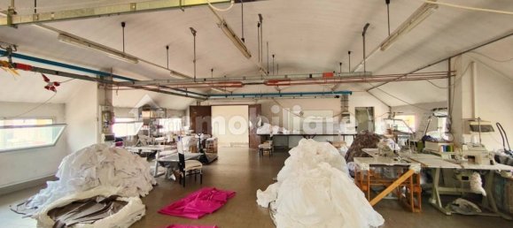 Armazém em Fiorano al Serio, Italy 397 m² N.º 341469 26