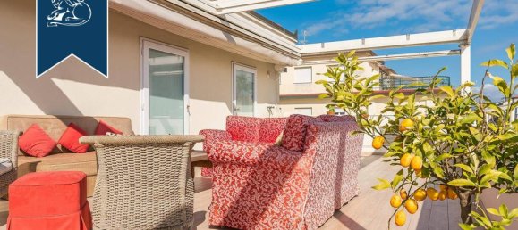 3 Schlafzimmer Penthouse in Viareggio, Italy, Nr. 329321 18