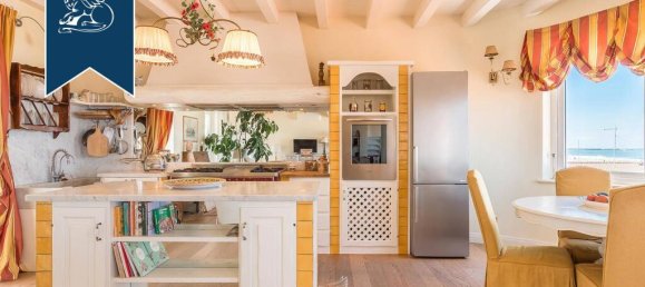 3 Schlafzimmer Penthouse in Viareggio, Italy, Nr. 329321 22