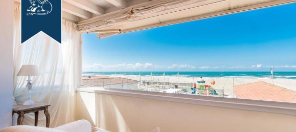 3 Schlafzimmer Penthouse in Viareggio, Italy, Nr. 329321 2