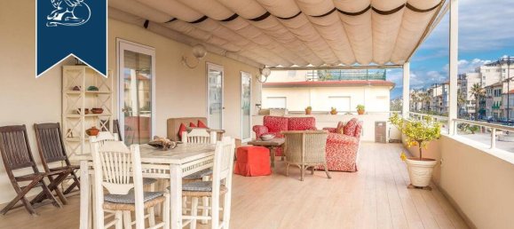 3 Schlafzimmer Penthouse in Viareggio, Italy, Nr. 329321 11