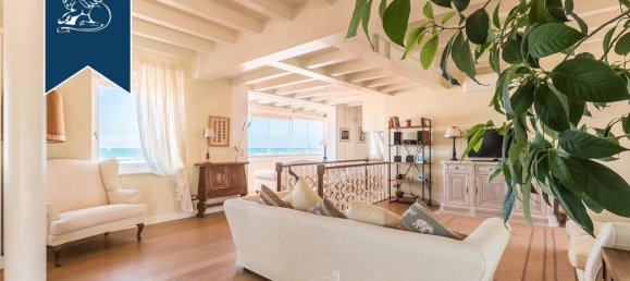 3 Schlafzimmer Penthouse in Viareggio, Italy, Nr. 329321 4
