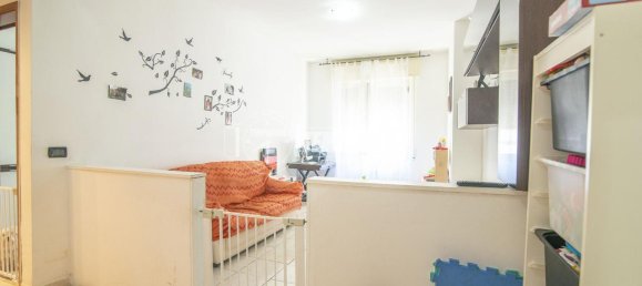 2 rooms Apartment in Senago, Italy No. 42283 9