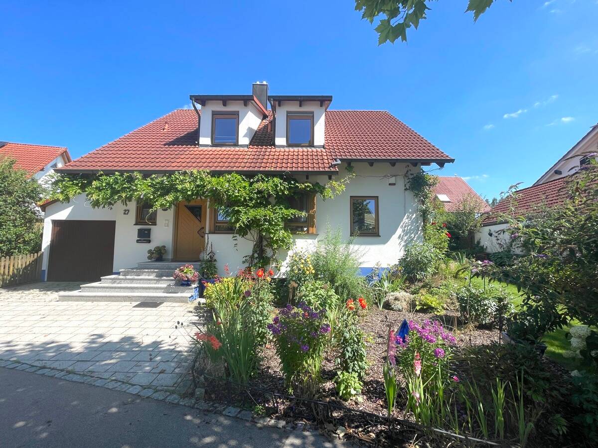 4 bedrooms House in Neu-Ulm, Germany No. 221700