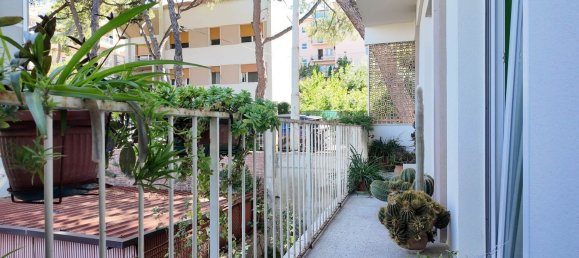 4 rooms Apartment in Falconara Marittima, Italy No. 286262 9