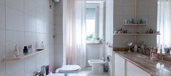 4 rooms Apartment in Falconara Marittima, Italy No. 286262 32