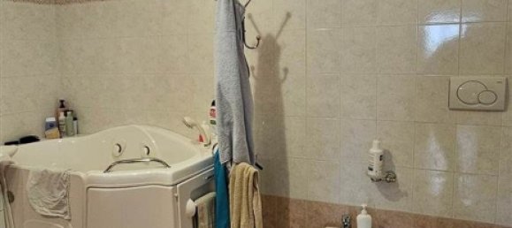 8 rooms Apartment in San Severino Marche, Italy No. 82063 8