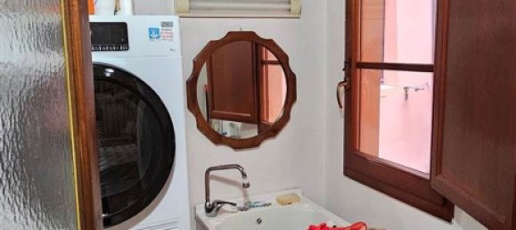 8 rooms Apartment in San Severino Marche, Italy No. 82063 12