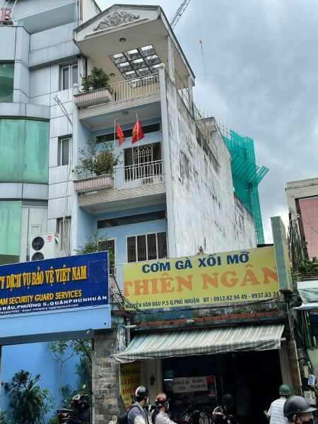 104m² House in Phu Nhuan, Vietnam No. 13026