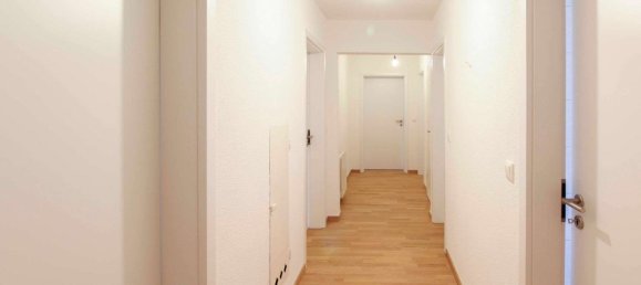 Квартира с 3 спальнями в Штутгарт, Германия № 267343 11